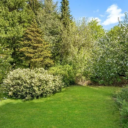 2 Bedroom In Aabenraa Dom wakacyjny Loddenhøj